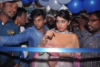 Shriya Launches Big C Showroom at Vizag